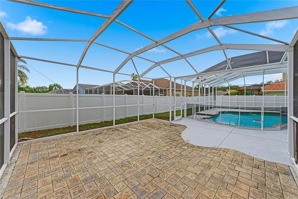 For Sale: $450,000 (4 beds, 3 baths, 2238 Square Feet)