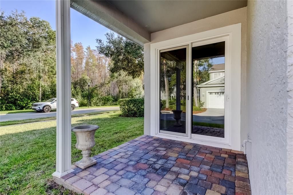 出租: $3,500 (3 贝兹, 2 浴室, 1989 平方英尺)