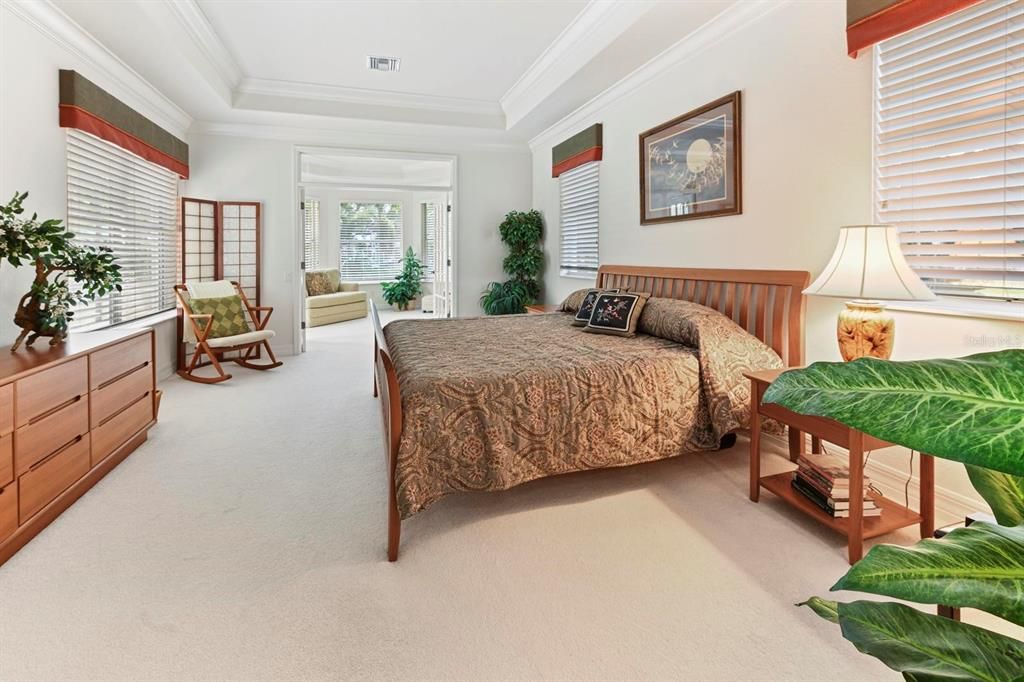 На продажу: $739,000 (3 спален, 3 ванн, 2736 Квадратных фут)