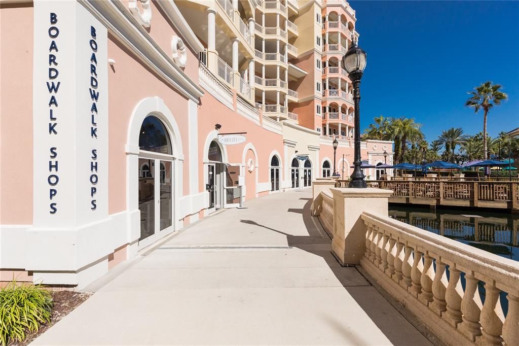 For Sale: $999,900 (0.16 acres)