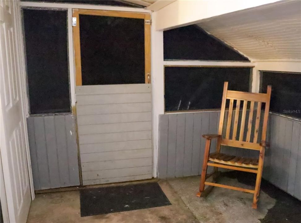 待售: $174,900 (3 贝兹, 1 浴室, 896 平方英尺)