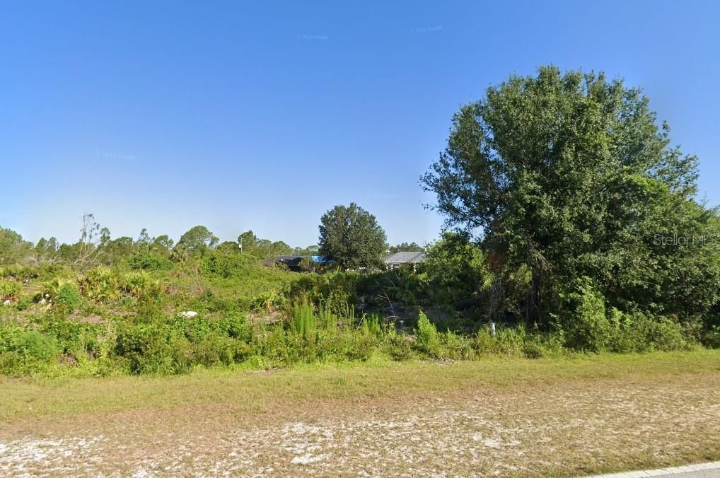 待售: $47,250 (0.23 acres)