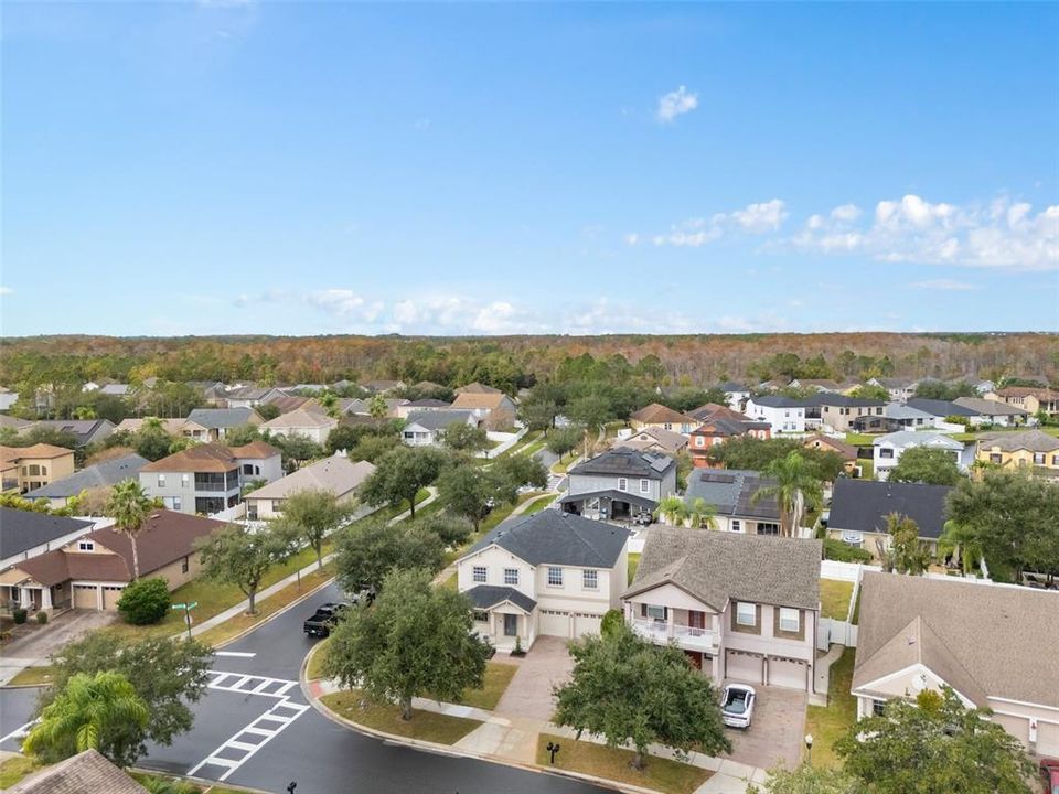 En Venta: $522,000 (4 camas, 2 baños, 2595 Pies cuadrados)