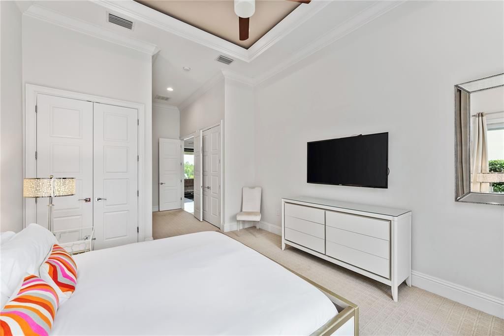 For Sale: $2,249,000 (7 beds, 8 baths, 6465 Square Feet)