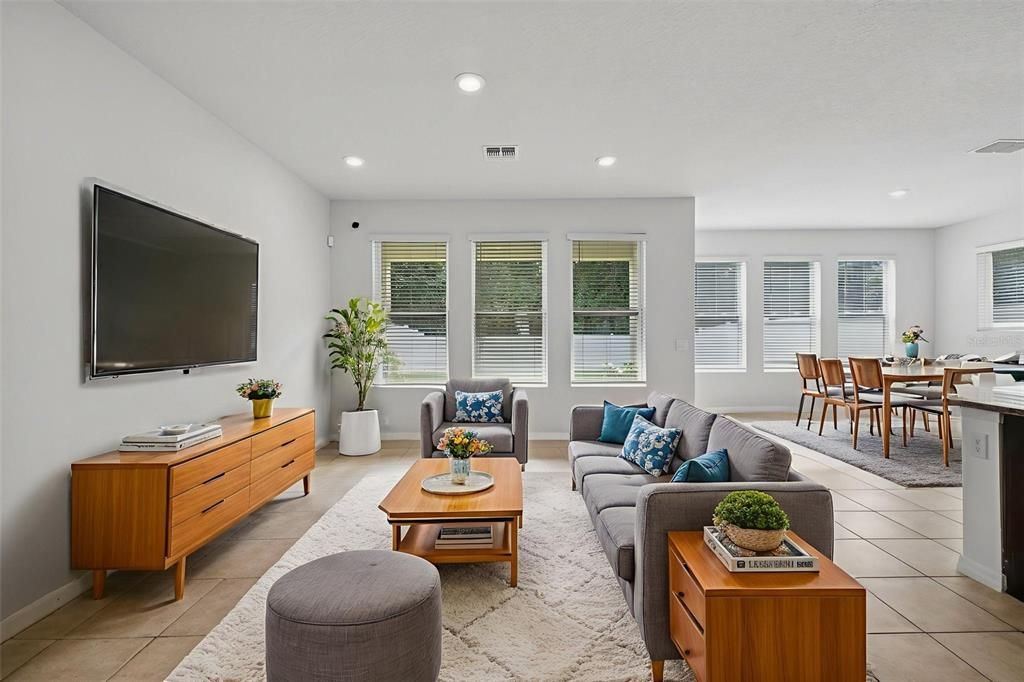 На продажу: $455,000 (3 спален, 2 ванн, 2255 Квадратных фут)