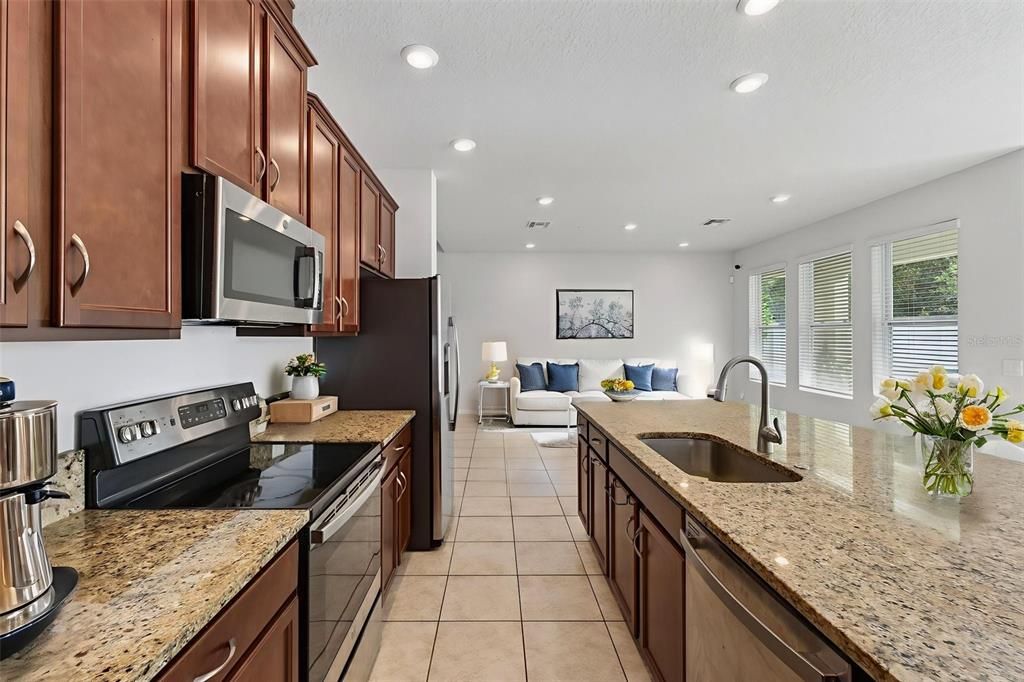 На продажу: $455,000 (3 спален, 2 ванн, 2255 Квадратных фут)