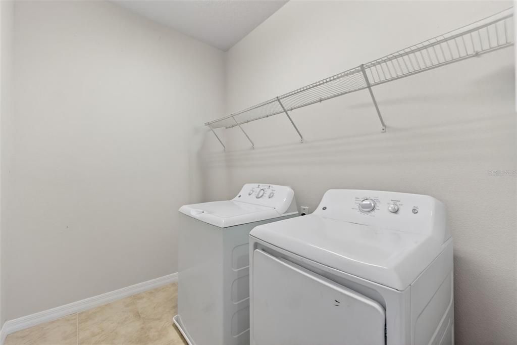 На продажу: $455,000 (3 спален, 2 ванн, 2255 Квадратных фут)