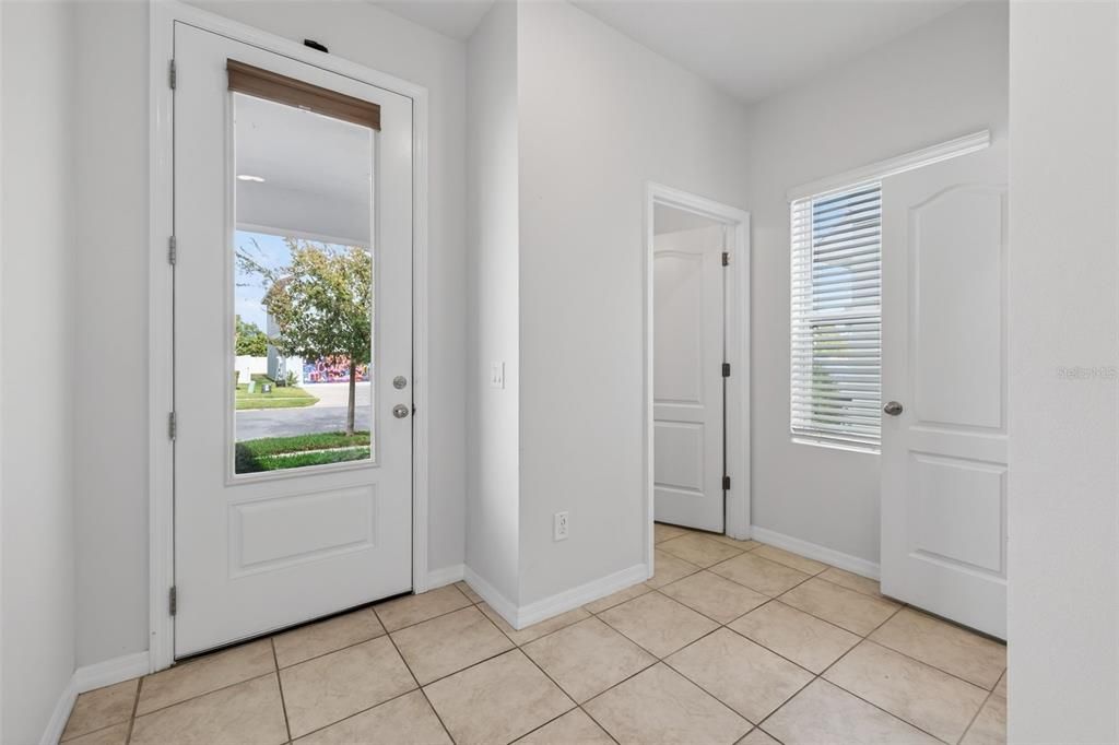 На продажу: $455,000 (3 спален, 2 ванн, 2255 Квадратных фут)