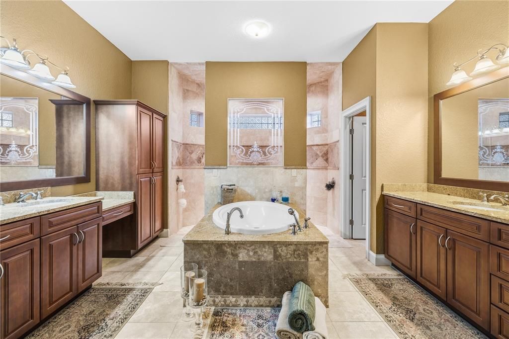 En Venta: $499,900 (4 camas, 2 baños, 2226 Pies cuadrados)