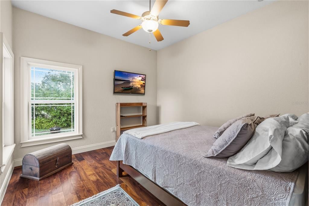 En Venta: $499,900 (4 camas, 2 baños, 2226 Pies cuadrados)