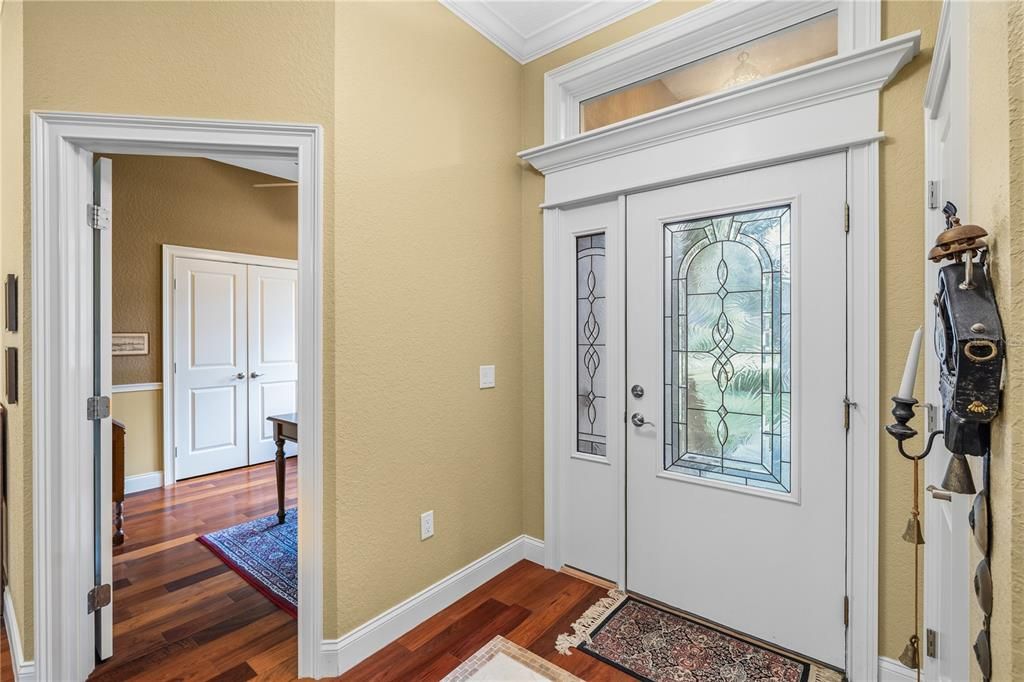 En Venta: $499,900 (4 camas, 2 baños, 2226 Pies cuadrados)