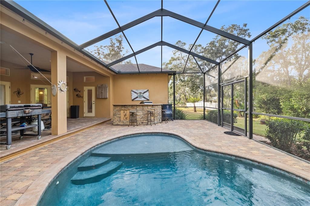 En Venta: $499,900 (4 camas, 2 baños, 2226 Pies cuadrados)