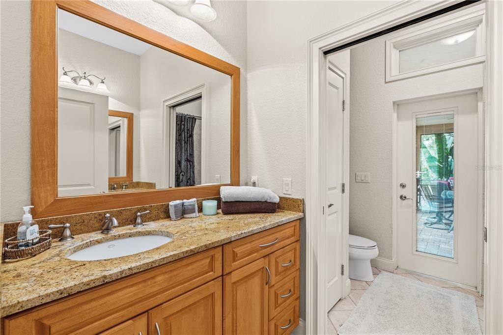 En Venta: $499,900 (4 camas, 2 baños, 2226 Pies cuadrados)