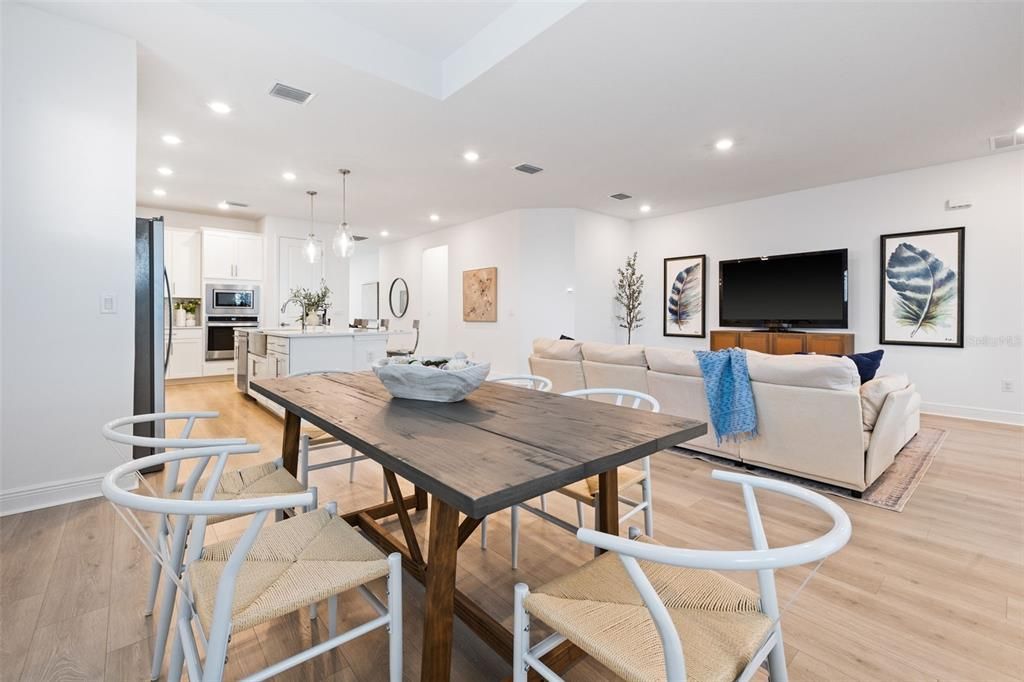 En Renta: $4,000 (4 camas, 3 baños, 3019 Pies cuadrados)