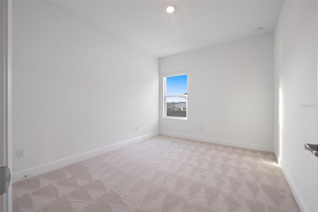 En Renta: $4,000 (4 camas, 3 baños, 3019 Pies cuadrados)