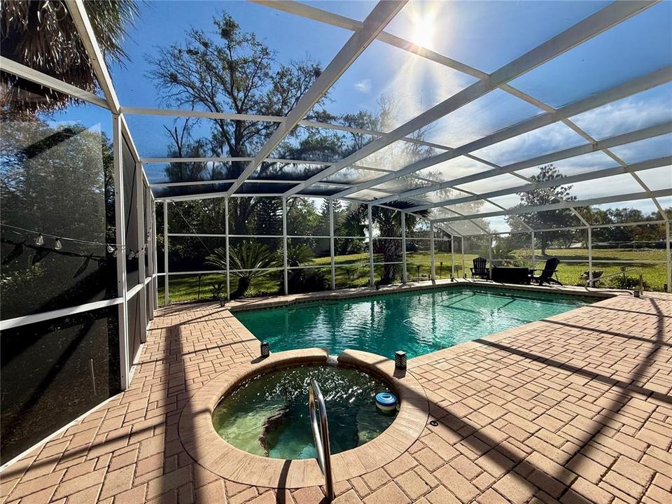 待售: $706,000 (4 贝兹, 3 浴室, 2449 平方英尺)