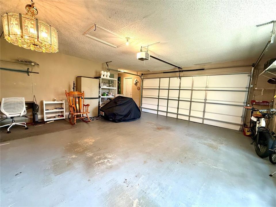 待售: $706,000 (4 贝兹, 3 浴室, 2449 平方英尺)