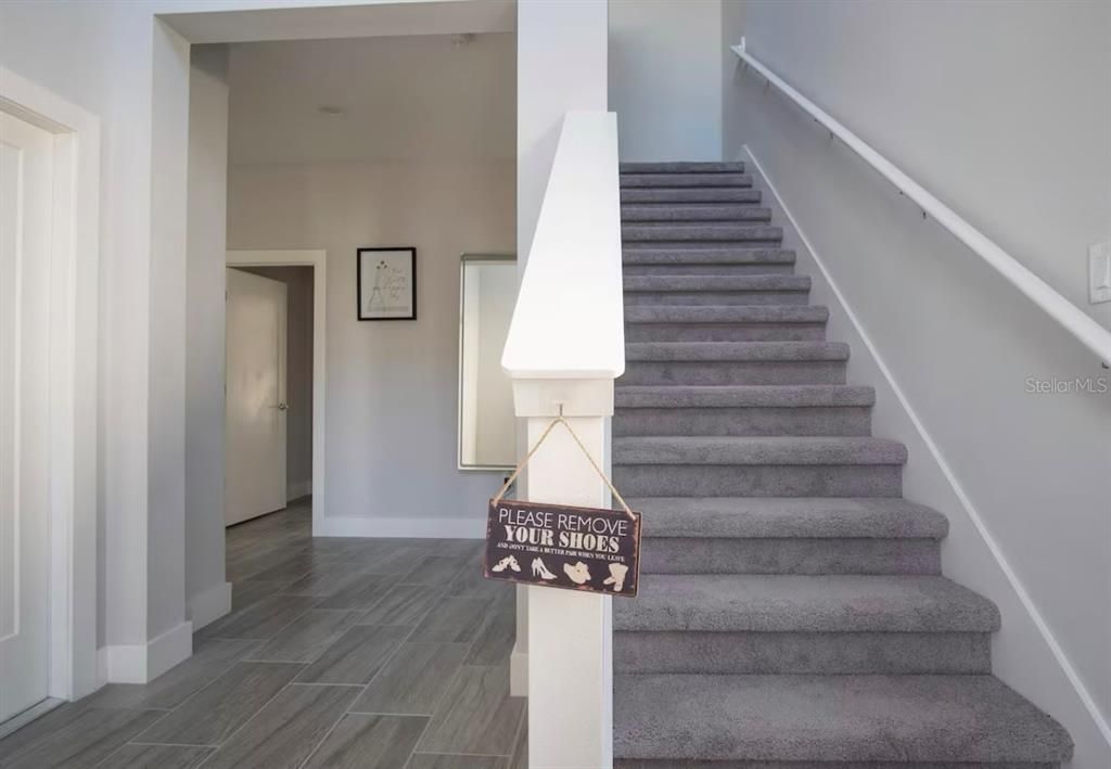 出租: $2,700 (4 贝兹, 3 浴室, 2323 平方英尺)