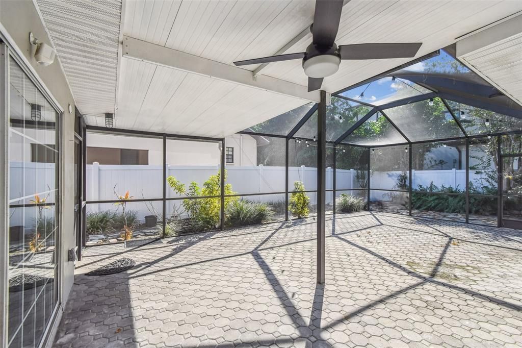 For Rent: $3,995 (3 beds, 3 baths, 1984 Square Feet)