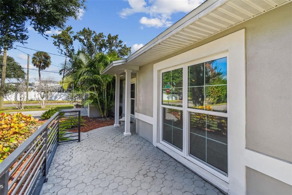 For Rent: $3,995 (3 beds, 3 baths, 1984 Square Feet)