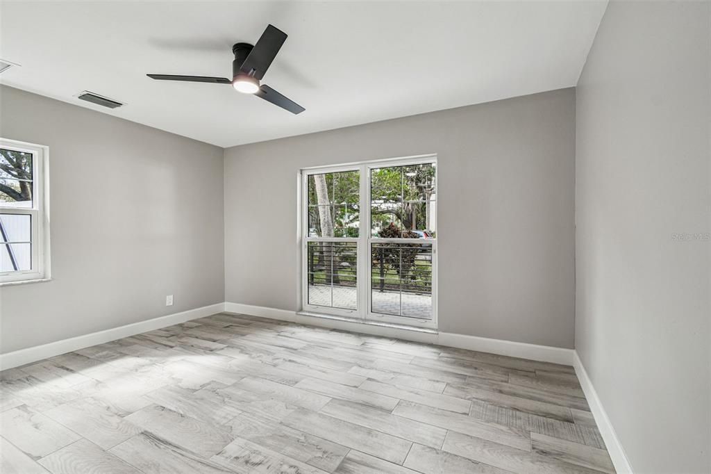 For Rent: $3,995 (3 beds, 3 baths, 1984 Square Feet)