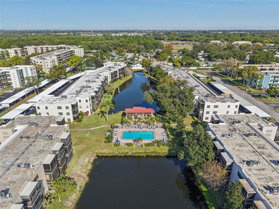 For Sale: $125,000 (2 beds, 2 baths, 1100 Square Feet)