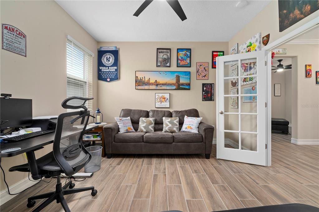 待售: $435,000 (2 贝兹, 2 浴室, 2048 平方英尺)