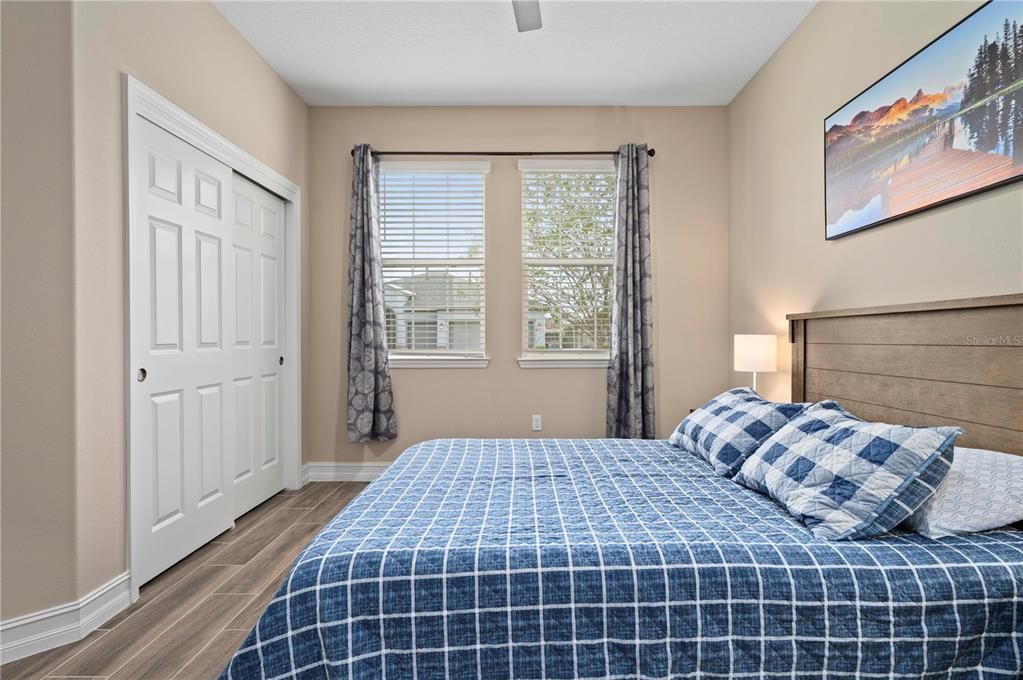 待售: $435,000 (2 贝兹, 2 浴室, 2048 平方英尺)