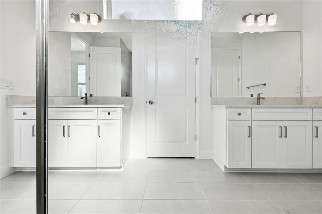 На продажу: $839,999 (3 спален, 3 ванн, 2581 Квадратных фут)