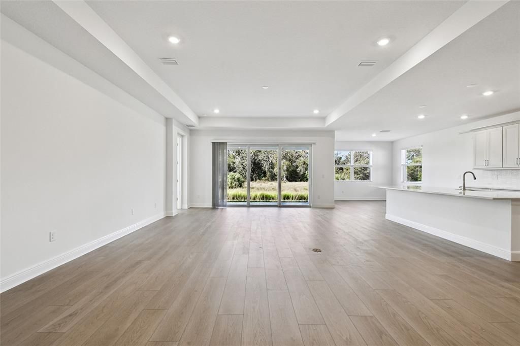 На продажу: $839,999 (3 спален, 3 ванн, 2581 Квадратных фут)