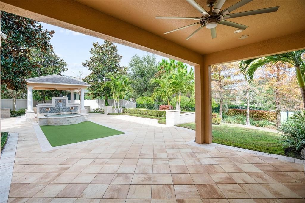 На продажу: $999,000 (5 спален, 3 ванн, 3407 Квадратных фут)