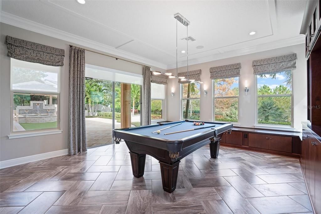 На продажу: $999,000 (5 спален, 3 ванн, 3407 Квадратных фут)