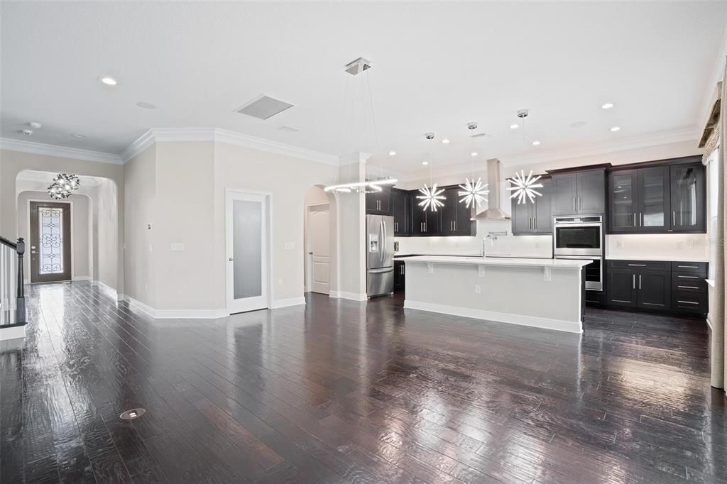 На продажу: $999,000 (5 спален, 3 ванн, 3407 Квадратных фут)