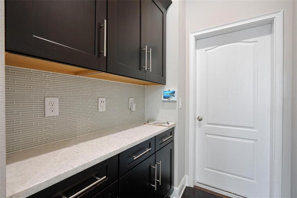 На продажу: $999,000 (5 спален, 3 ванн, 3407 Квадратных фут)