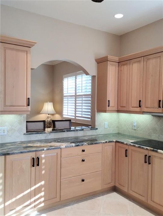 待售: $599,000 (3 贝兹, 2 浴室, 2288 平方英尺)