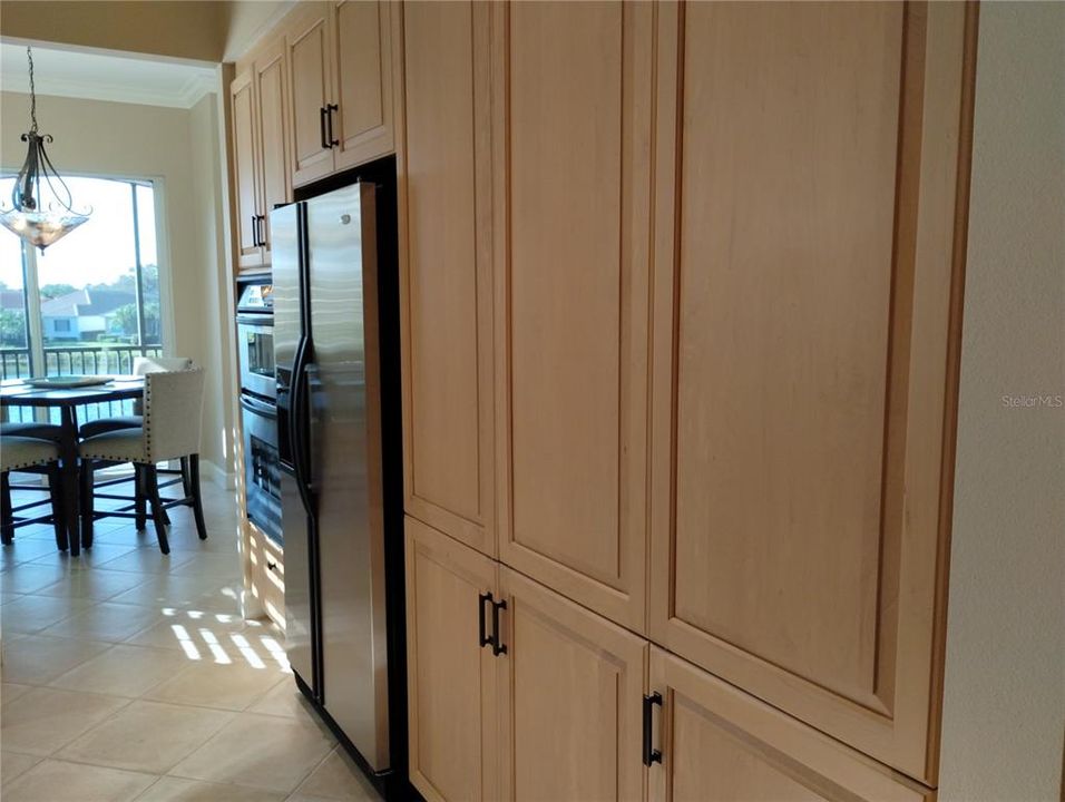 待售: $599,000 (3 贝兹, 2 浴室, 2288 平方英尺)