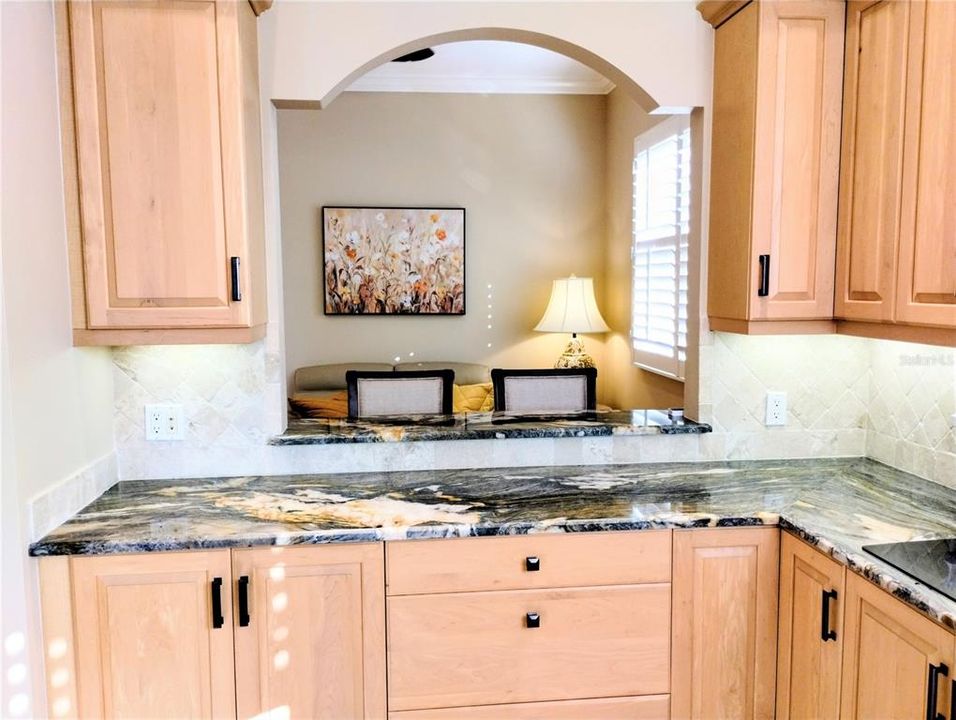 待售: $599,000 (3 贝兹, 2 浴室, 2288 平方英尺)