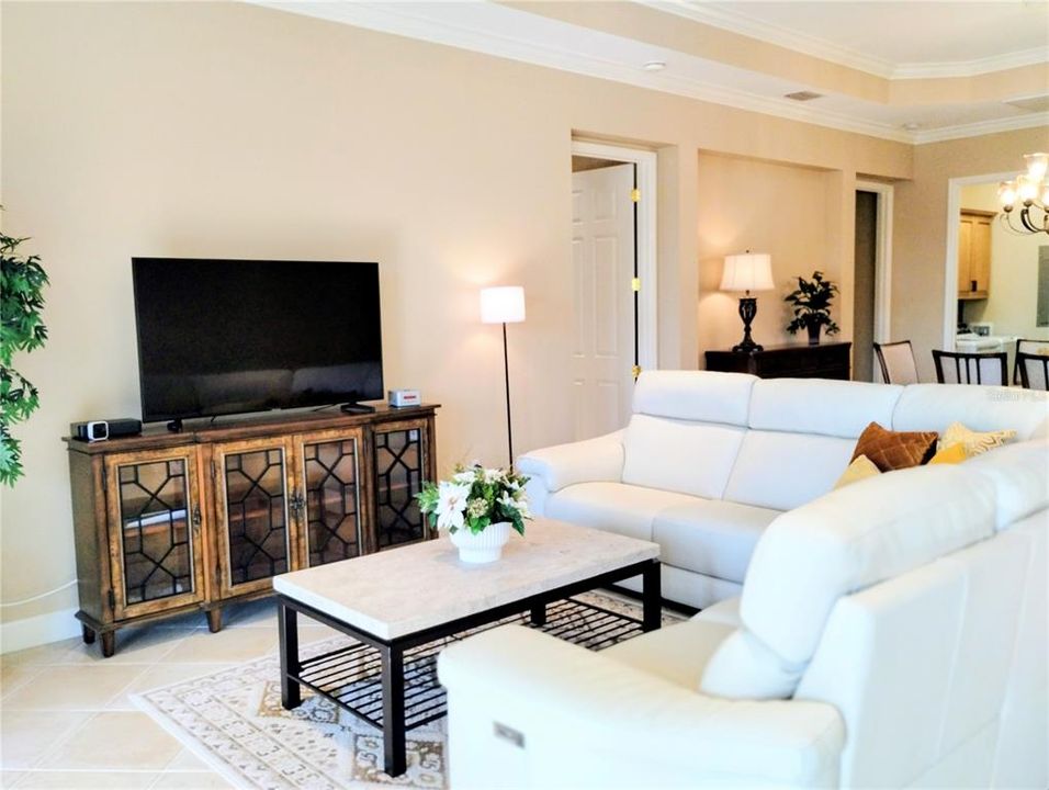 待售: $599,000 (3 贝兹, 2 浴室, 2288 平方英尺)