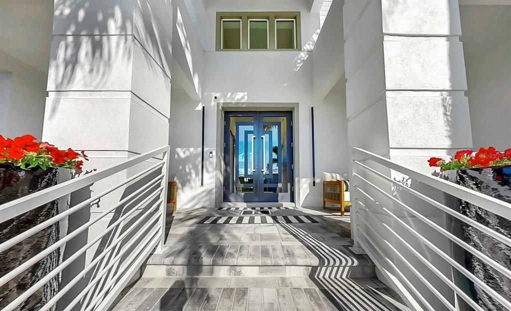 En Venta: $1,599,000 (4 camas, 3 baños, 2843 Pies cuadrados)