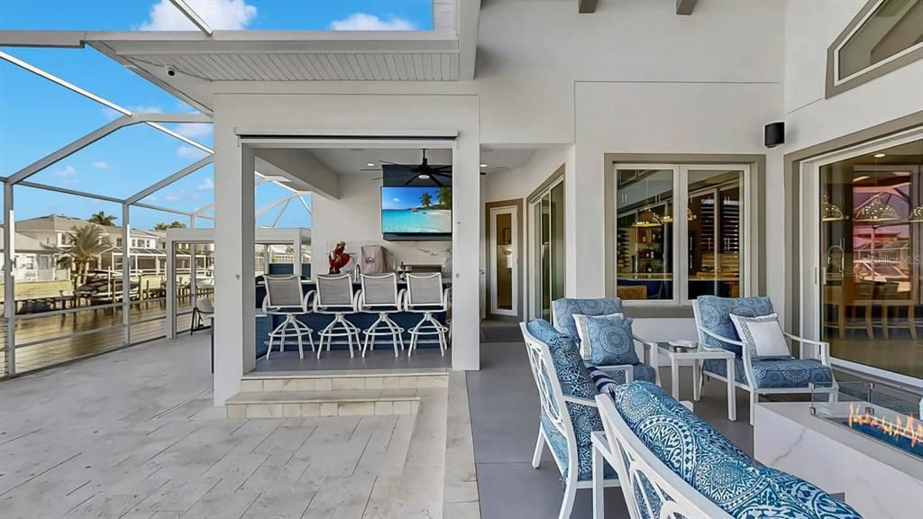 En Venta: $1,599,000 (4 camas, 3 baños, 2843 Pies cuadrados)