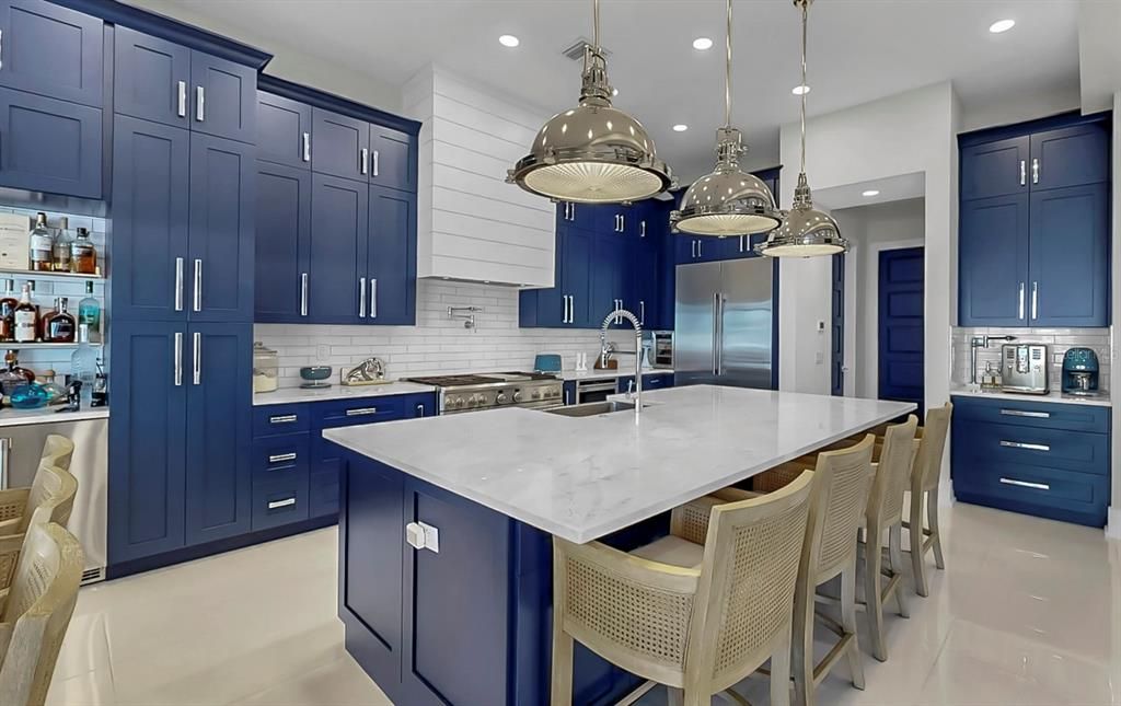 En Venta: $1,599,000 (4 camas, 3 baños, 2843 Pies cuadrados)