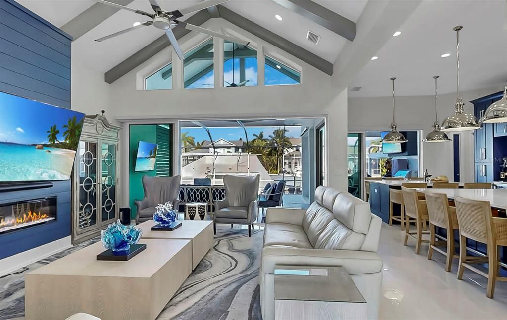 En Venta: $1,599,000 (4 camas, 3 baños, 2843 Pies cuadrados)