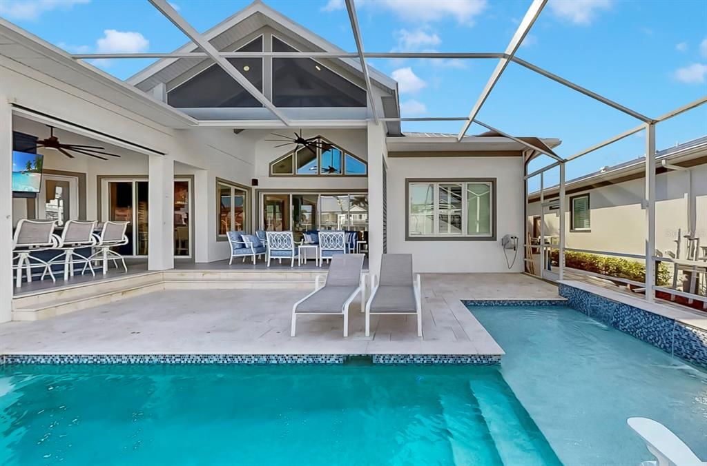 En Venta: $1,599,000 (4 camas, 3 baños, 2843 Pies cuadrados)