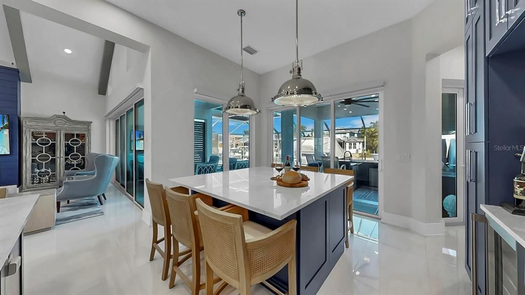 En Venta: $1,599,000 (4 camas, 3 baños, 2843 Pies cuadrados)