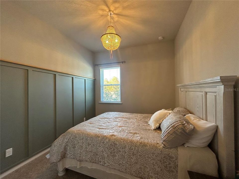 For Rent: $2,900 (3 beds, 2 baths, 2523 Square Feet)