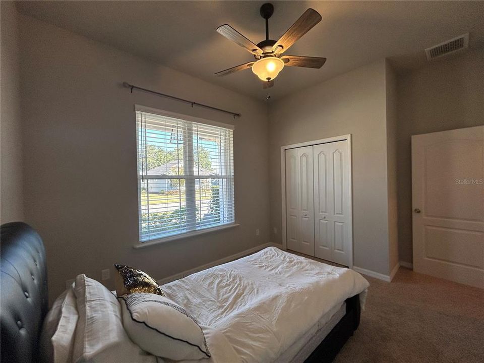 For Rent: $2,900 (3 beds, 2 baths, 2523 Square Feet)