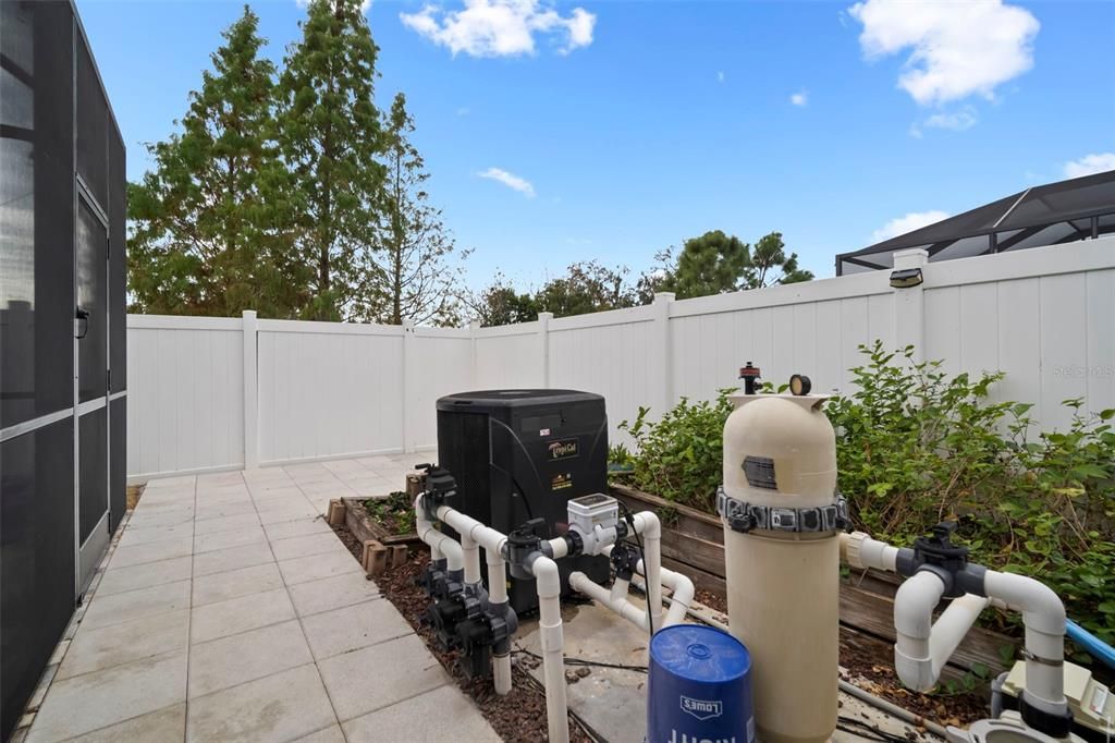 待售: $565,000 (4 贝兹, 3 浴室, 2027 平方英尺)