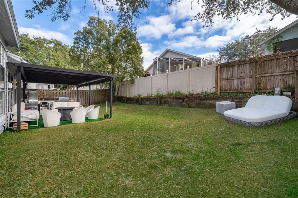 待售: $374,900 (3 贝兹, 2 浴室, 1949 平方英尺)