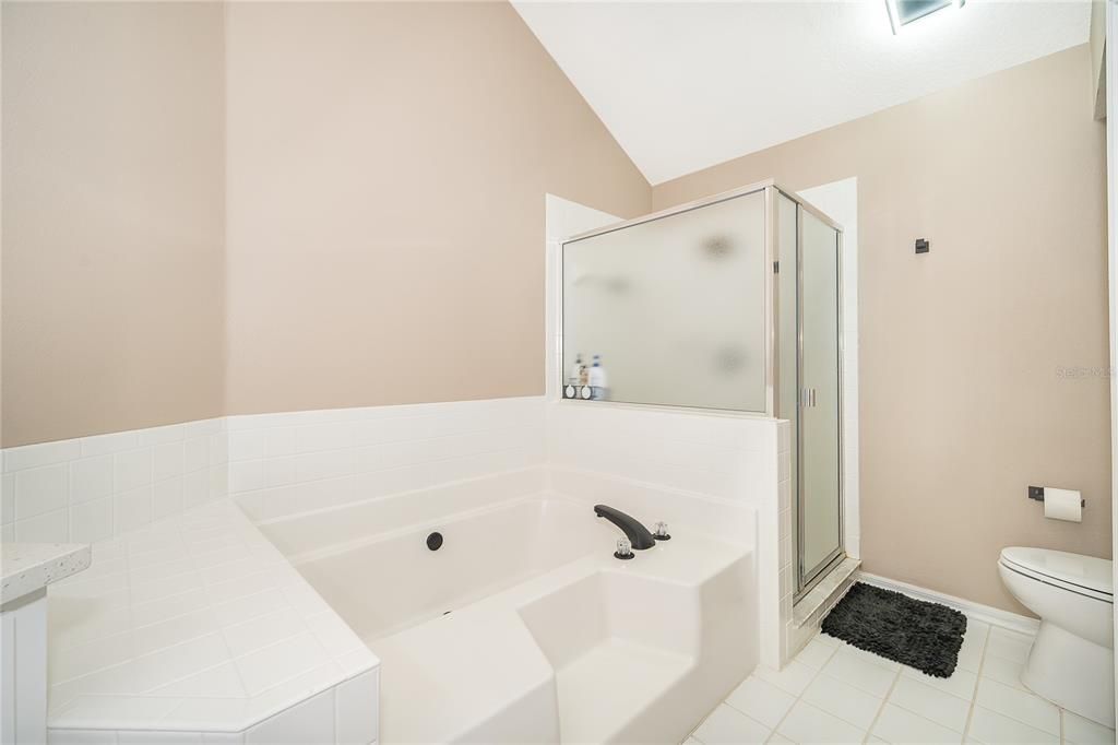 待售: $374,900 (3 贝兹, 2 浴室, 1949 平方英尺)