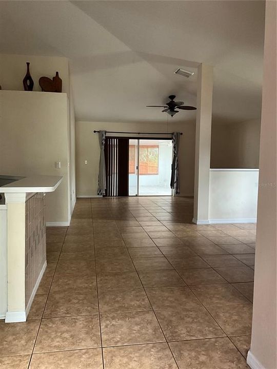 En Renta: $2,700 (3 camas, 2 baños, 1584 Pies cuadrados)